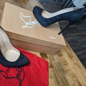 Christian Louboutin Decollete